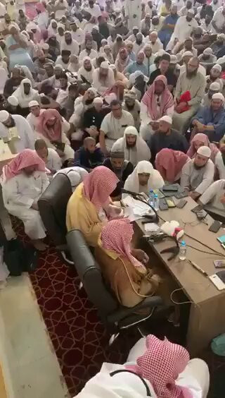jQp6oIldCRhAigUC.jpg