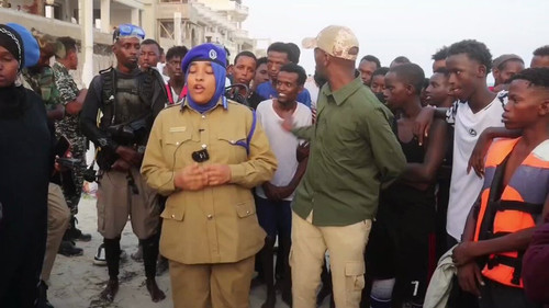  UzEccGsFs B3qFo.jpg
