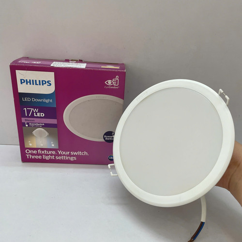 den downlight am tran doi mau led philips meson ssw d150 17w 1360lm wh recessed led cct 2700k 4000k .jpg