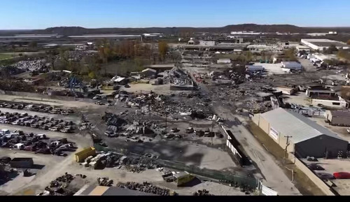 Dp4ajISQh Lfay4V.jpg