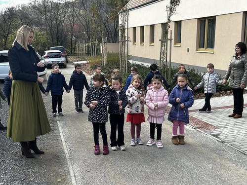 577822261 1449135947019617 7465624741704399247 n.jpg?stp=cp6 dst jpg s590x590 tt6& nc cat=104&ccb=1 .jpg