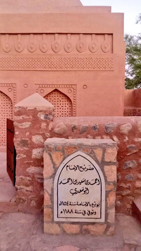 G5KFrMaaQAAFg7J.jpg