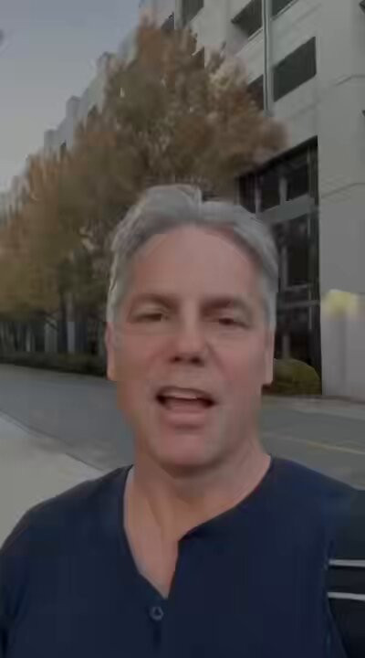 wUH U7w9cSOtJa84.jpg