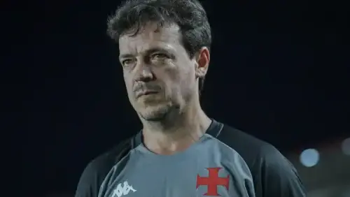 Vasco e Juventude se enfrentam em busca de resultados decisivos, enquanto São Paulo desafia o Bragantino na briga pela liderança