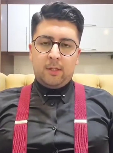 G4YTsA6WAAAIRQu.jpg