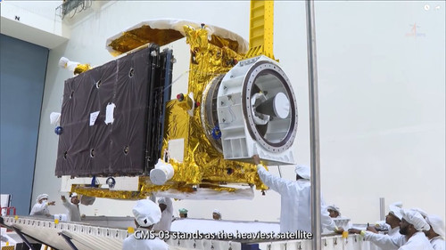 G5Ibc58b0AAZo28.jpg