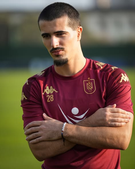 574568281 18537963910046079 1875676800093907211 n.jpg?stp=dst jpg s590x590 tt6& nc cat=103&ccb=1 7& .jpg