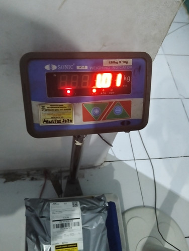 1000694548.jpg