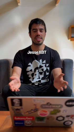 ukJs3EiI65YBTOip.jpg
