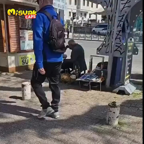 L0QpWGFWLLo1rknU.jpg