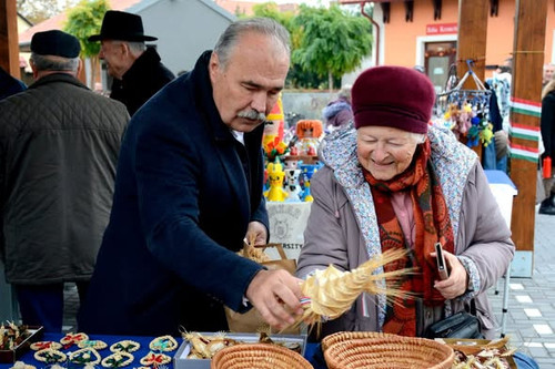 577694241 1376139440549785 7140648633939583483 n.jpg?stp=dst jpg s590x590 tt6& nc cat=109&ccb=1 7& n.jpg