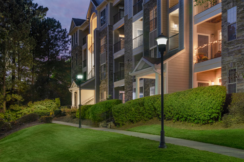 C188370 Belmont Place 11.jpg