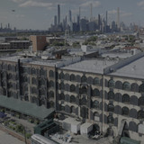 Upload.S04E01.Wedding.Weekend.2160p.AMZN.WEB DL.CZ EN.DD+5.1.HDR.H.265 FLUX.mkv snapshot 00.00 [2025