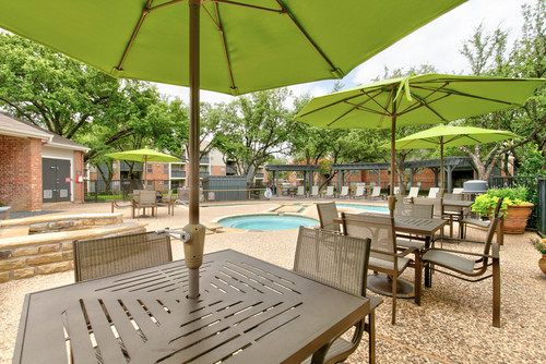 Wimbledon Oaks Exteriors 19.jpg