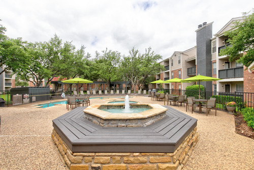 Wimbledon Oaks Exteriors 3.jpg