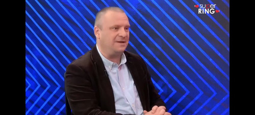 IYYQy17XH6 l0iPW.jpg