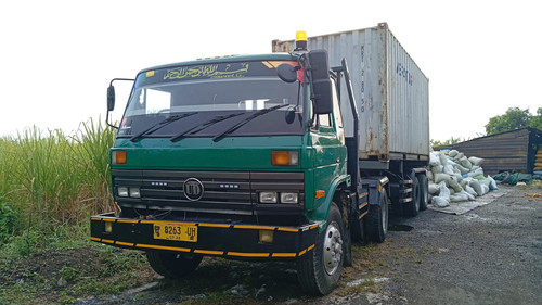 MB.L8263UH.jpg