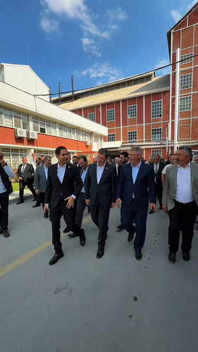 3rQ0qahQ jMFScDp.jpg