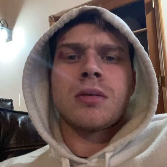 private buck profile picture
