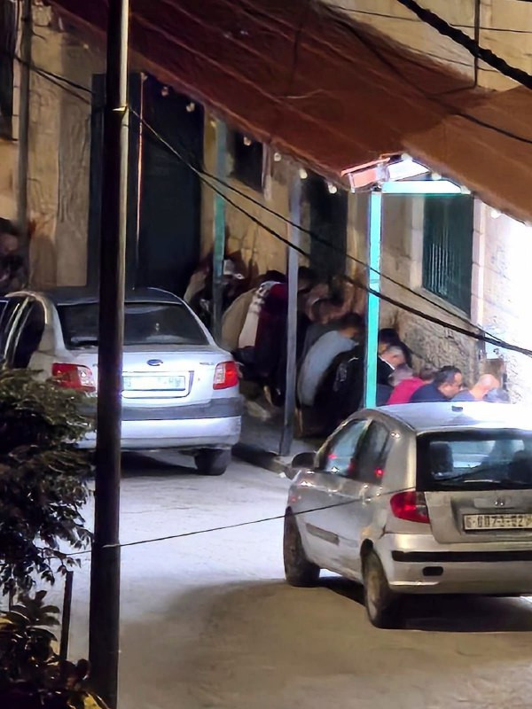 قوات الاحتلال تقتحم قرية عانين غرب جنين، وتحتجز عددًا كبيرًا من الشبان وتنكل بهم في الشوارع....