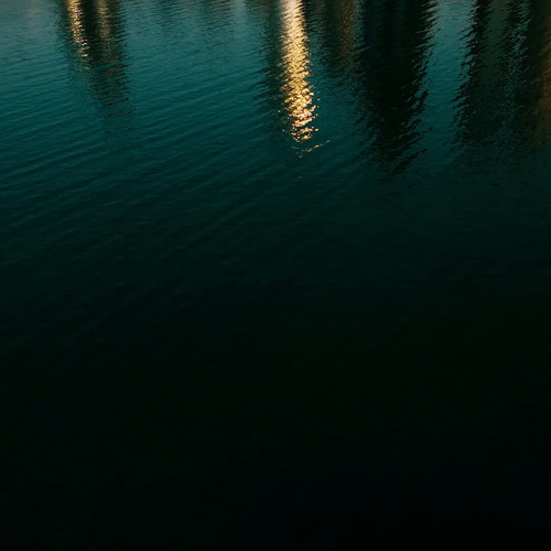 YrvxvY1fF v3pa7a.jpg