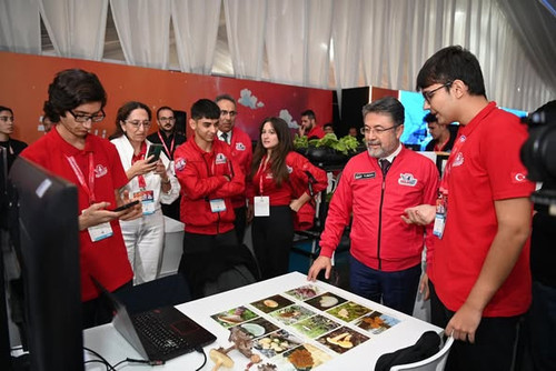 555668785 1226391552862600 9108058991758935800 n.jpg?stp=dst jpg p526x395 tt6& nc cat=110&ccb=1 7& n.jpg