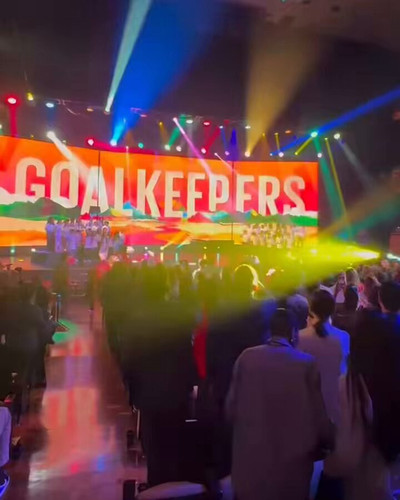 yw1OnuGU J8Z9L o.jpg