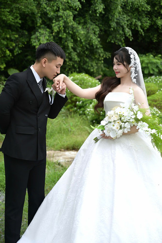 z7063394226981 e58d1015e5f74482511a6f327d7b1293.jpg