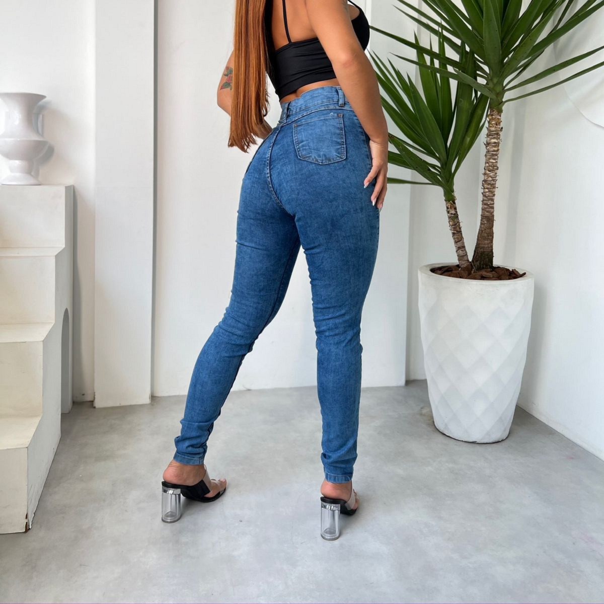 Calça Jeans Feminina Cintura Alta C/ Elastano Levanta Bumbum