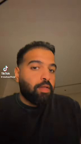 fxXlEUFZqrBNiRlp.jpg