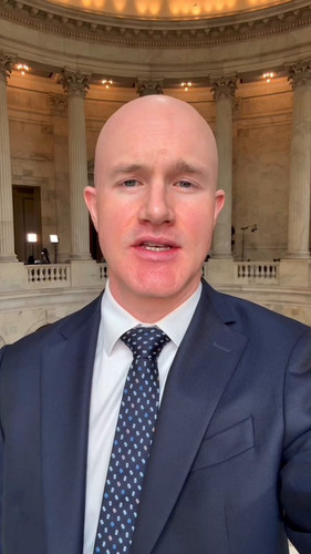 b2rWc1KBORWf SZP.jpg