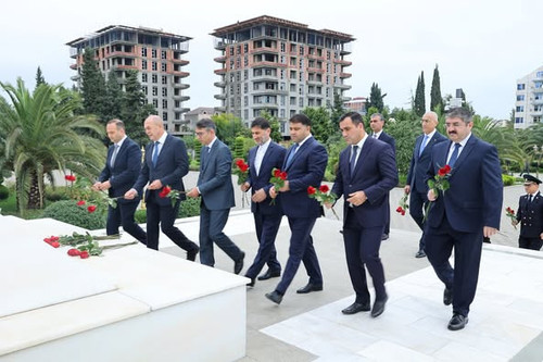 557553268 1258348096328009 3231341139791517553 n.jpg?stp=dst jpg p526x395 tt6& nc cat=110&ccb=1 7& n.jpg