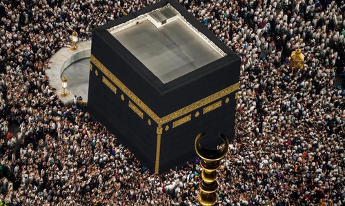 G15404ZW8AASEPl.png