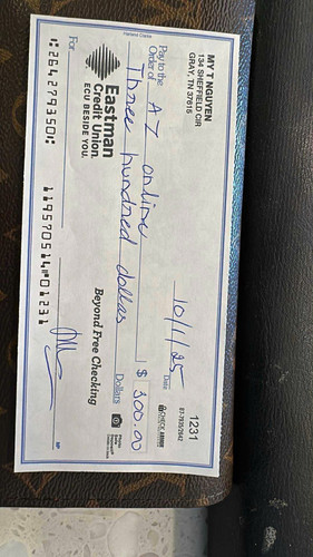 044F3DE2 00D8 457F 8A7B 36191B5D3AFC.jpg