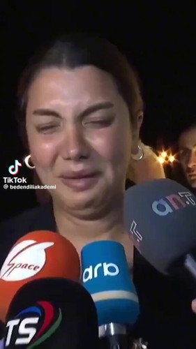 SCpnzna 933V0aQt.jpg