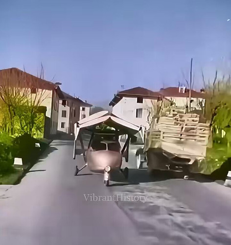 Jaa27dmokuQr4vK2.jpg