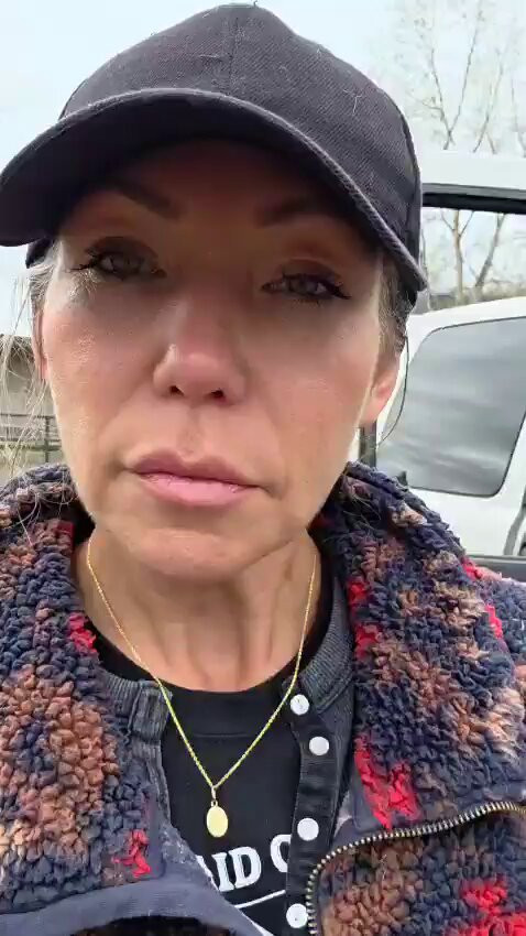 on3p 8mzEnx52om6.jpg