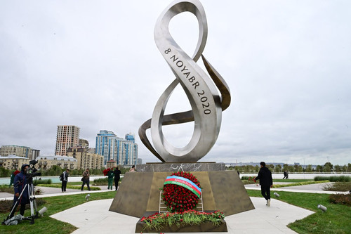 G12vwvTW4AApU O?format=jpg.jpg