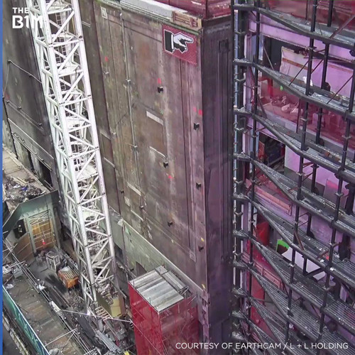 Uf40KCYrCOVMn 5o.jpg