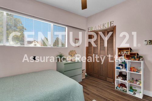 875 DeHart Avenue 023.jpg