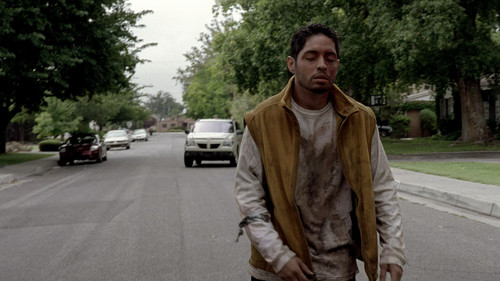 Breaking.Bad.S01E02.Cats.in.the.Bag.2160p.AMZN.WEB DL.CZ EN.DTS HD.MA.5.1.SDR.HEVC VoX.mkv snapshot .jpg