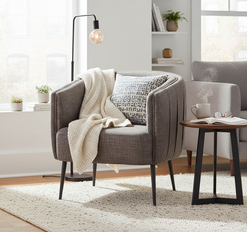 CHAIR B005.jpg