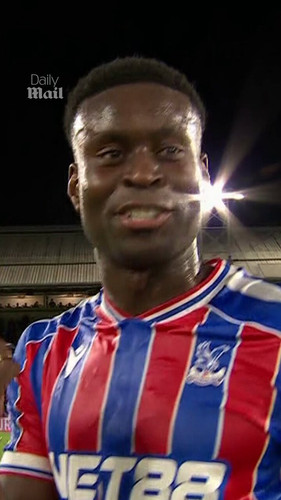 8Sj3HXj wEYM6GL1.jpg