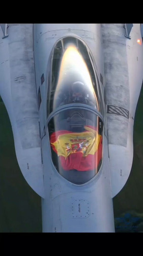 u38w A7PADmR9Q6M.jpg