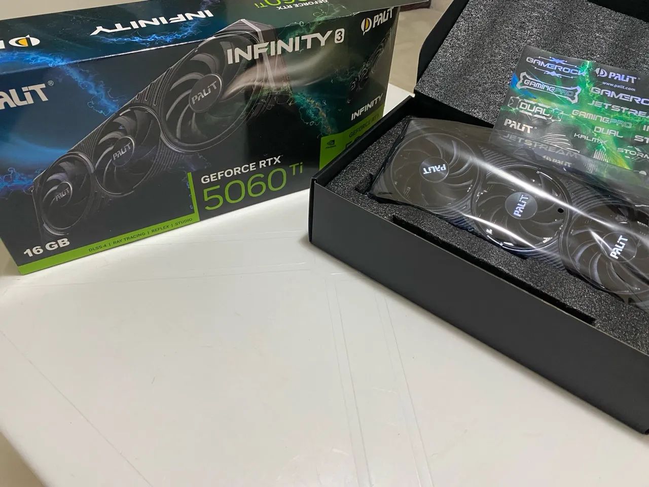Placa de Vídeo Palit GeForce RTX 5060 Infinity 3 NVIDIA GeForce, 8GB GDDR7, 128Bits, FP4 e DLSS 4, Ray Tracing – NE75060019P1-GB2063S