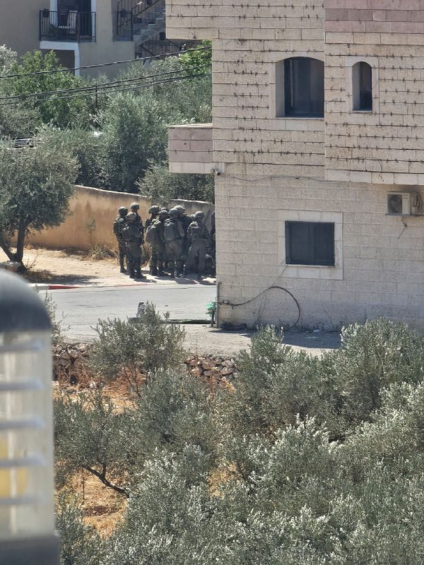 من الأثار التي خلفها عدوان قوات الاحتلال على قرية لمغير شمال شرق رام الله ....