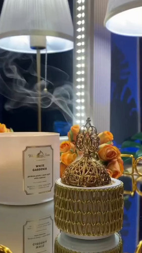 7Y6zmXT10 UWhitY.jpg