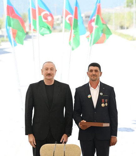 538260284 1301907888226777 7220853668845200187 n.jpg?stp=dst jpg s600x600 tt6& nc cat=100&ccb=1 7& n.jpg