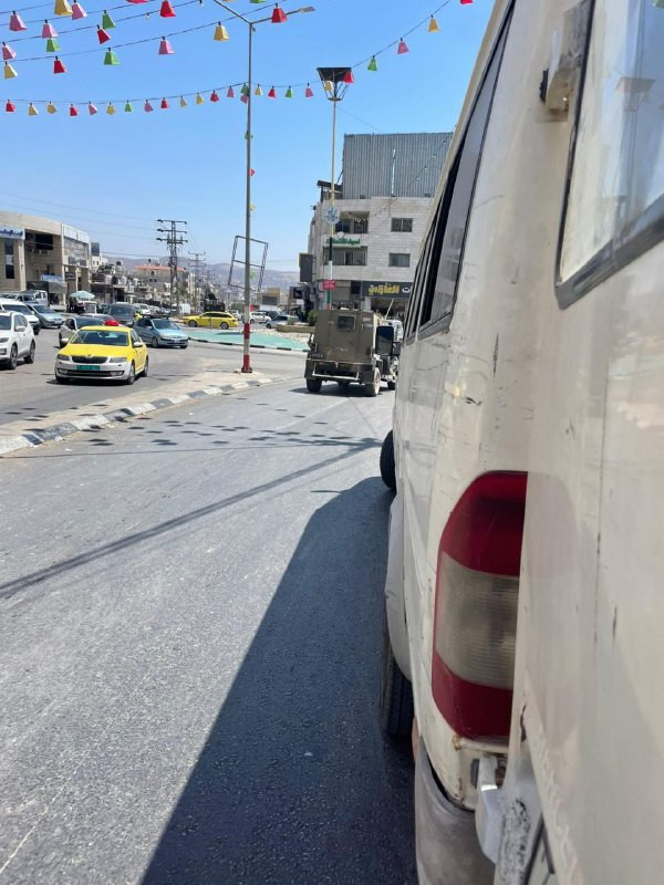 قوات الاحتلال تدخل إلى مخيم عسكر الواقع شرق نابلس....