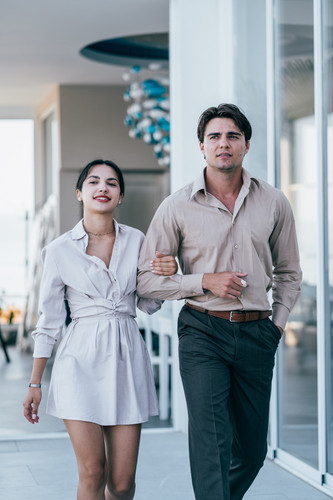 Divi i krasivi polufinalisti